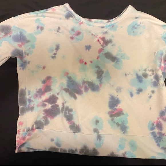 Nike Dri-Fit Tie-Dyed Crop Top - Picture 1 of 3